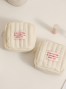 韩版简约方形小号化妆包学生小众耳机零钱包少女便携口红收纳包