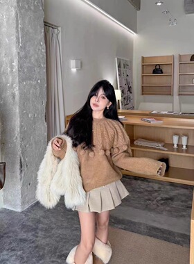 2025新款温柔系甜美软糯毛毛球重工镂空针织开衫外套女