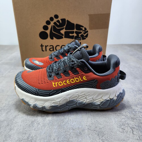 Traceable网面透气减震越野跑鞋