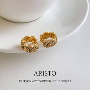 高级感几何方格精巧耳扣小众设计感耳环法式轻奢气质百搭款耳饰