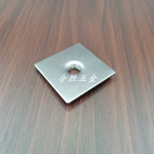 方通片M10、12合胜带牙方管焊接