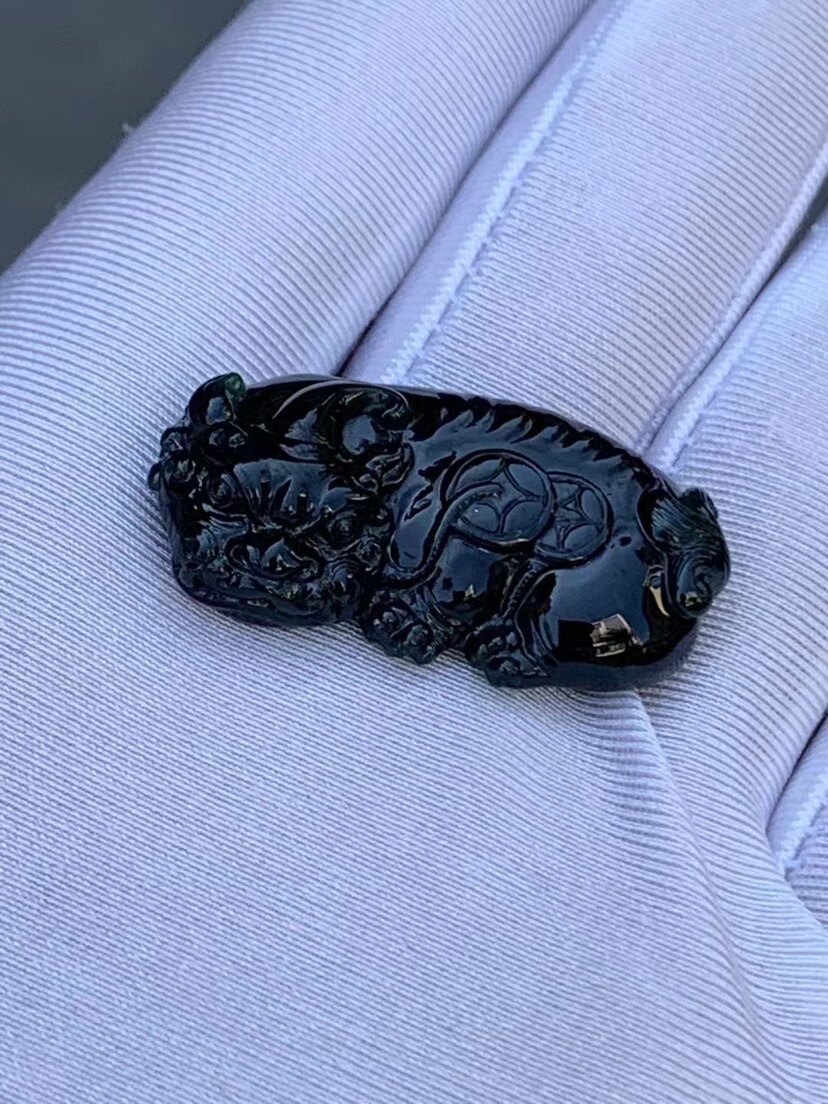 凝墨家天然缅甸翡翠冰种墨翠大貔貅裸石可代镶嵌