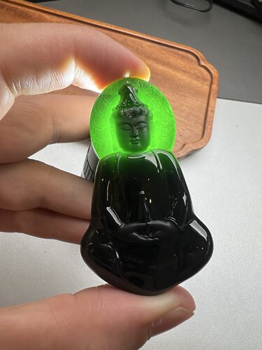 天然缅甸a货冰种墨翠素衣观音吊坠冰透干净精致可代镶嵌定制