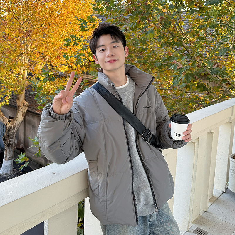 灰色立领字母夹克羽绒服秋冬季男生外套轻薄棉服宽松百搭加厚保暖