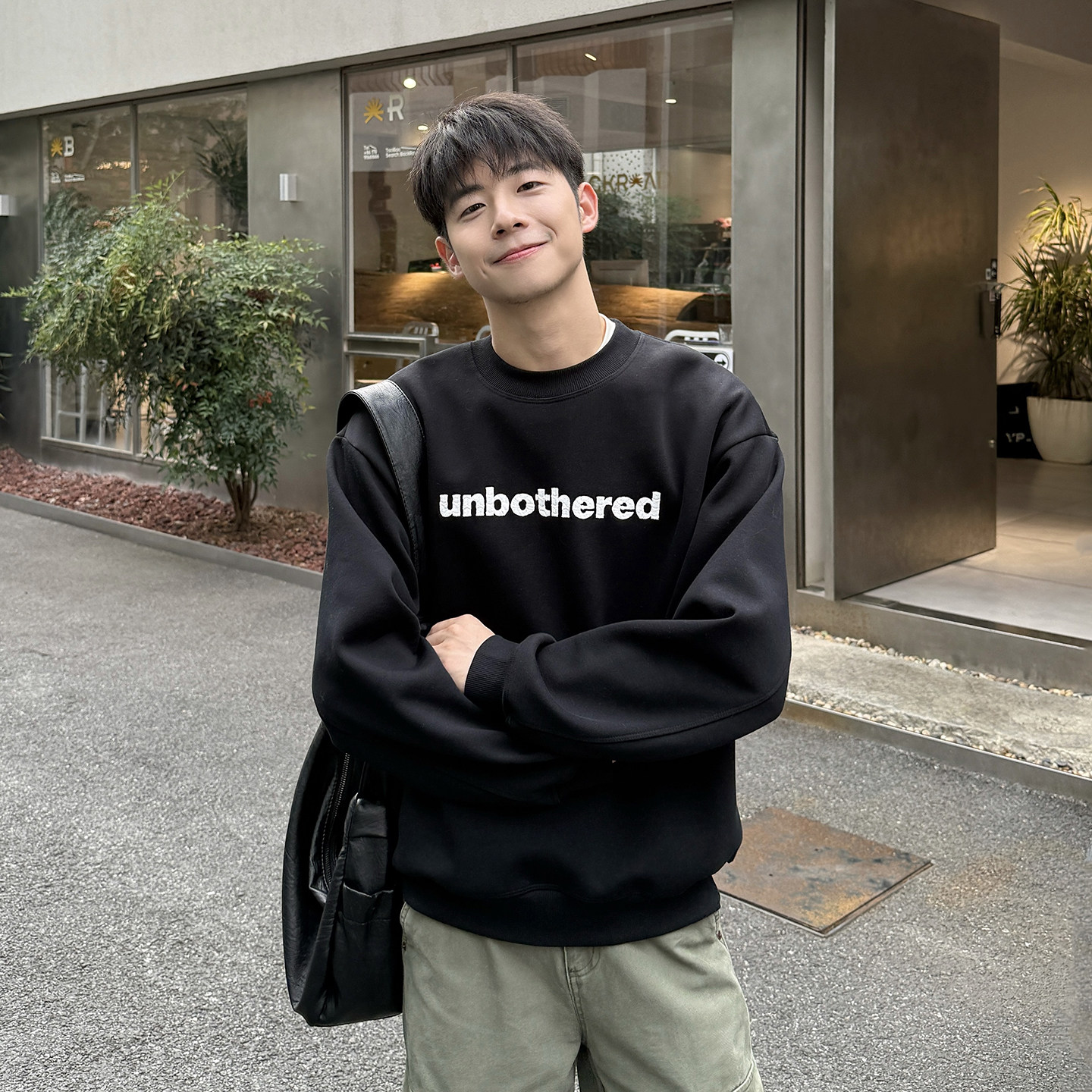 540g重磅黑色圆领加绒字母刺绣卫衣男秋冬季保暖上衣长袖2025新款