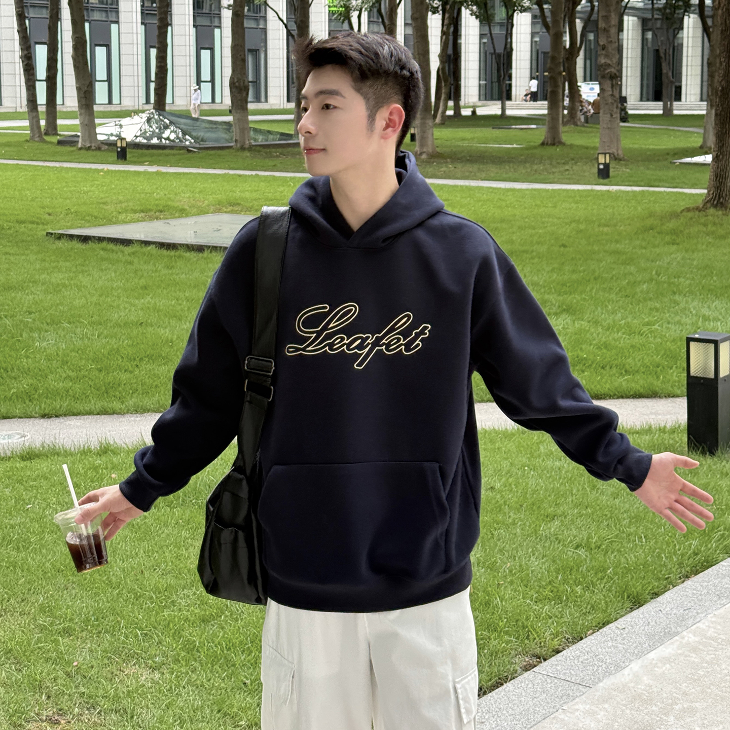 400g重磅藏青字母刺绣连帽卫衣男生2025新款秋季长袖上衣外套帽衫