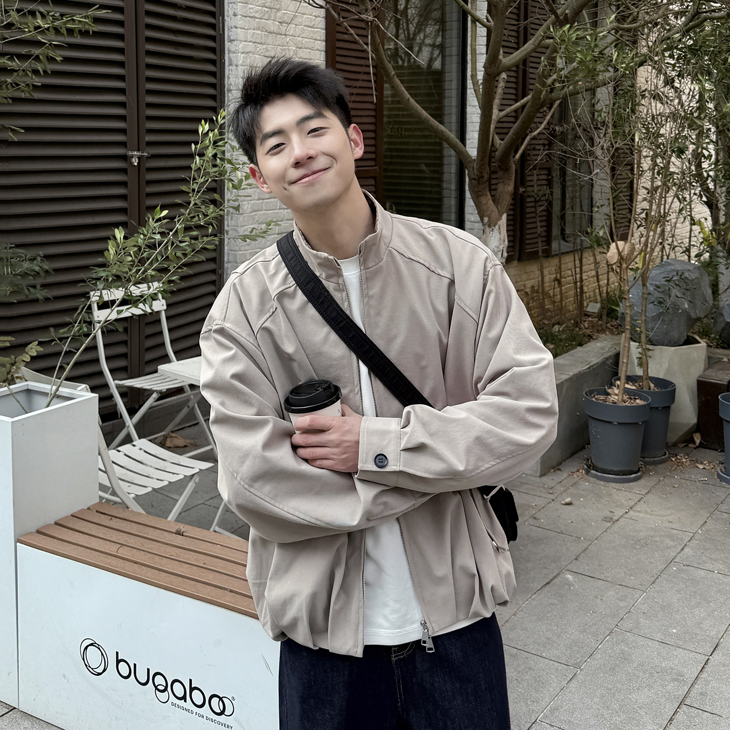 卡其色立领格纹长袖夹克男生春季新款短款宽松复古休闲上衣外套男