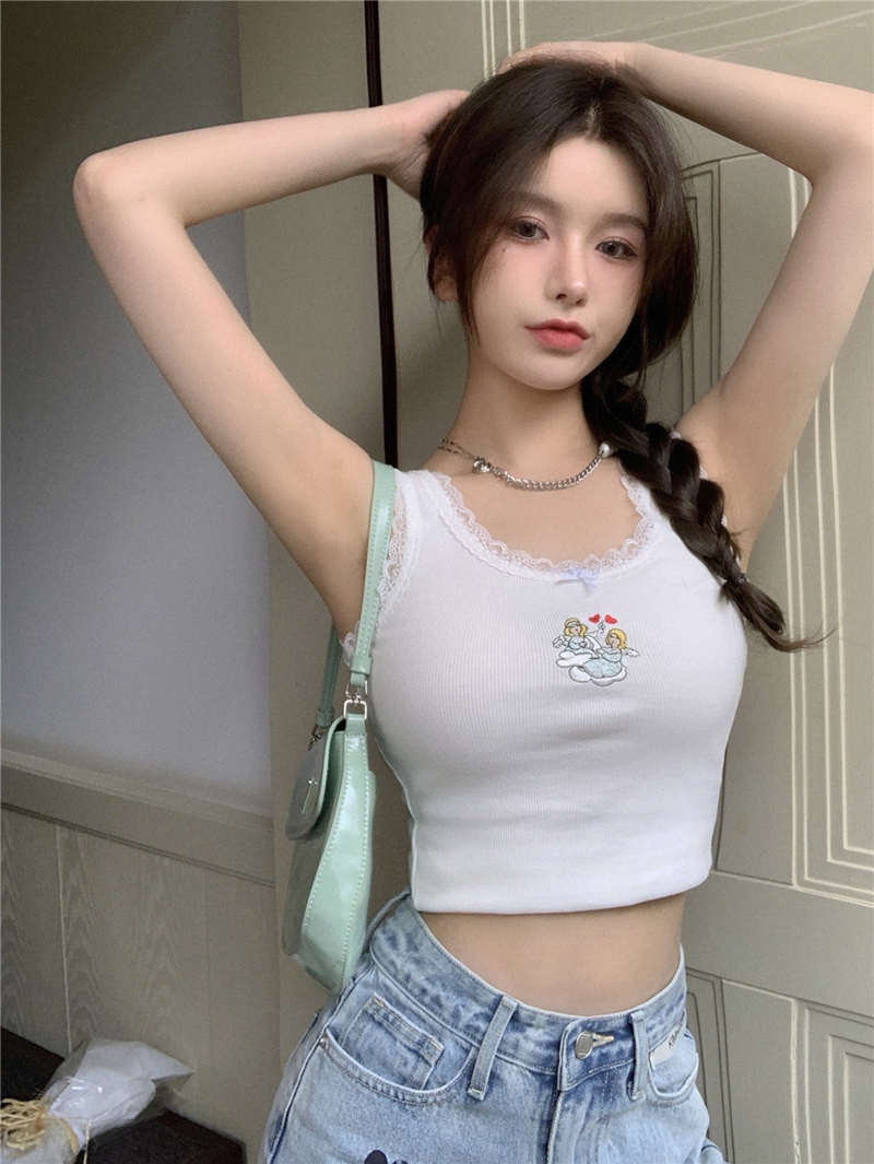 實拍辣妹小吊帶繡花外穿無袖花邊背心女