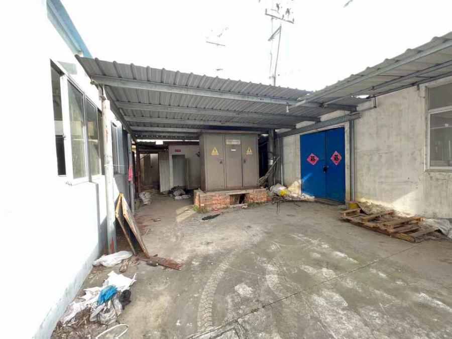 5月25日南通市绳网厂名下位于海安市南莫镇兴南路6号1、2、4、5、6幢房产及土地使用权及厂区范围内无证建筑物、附属设施等网络拍卖公告
