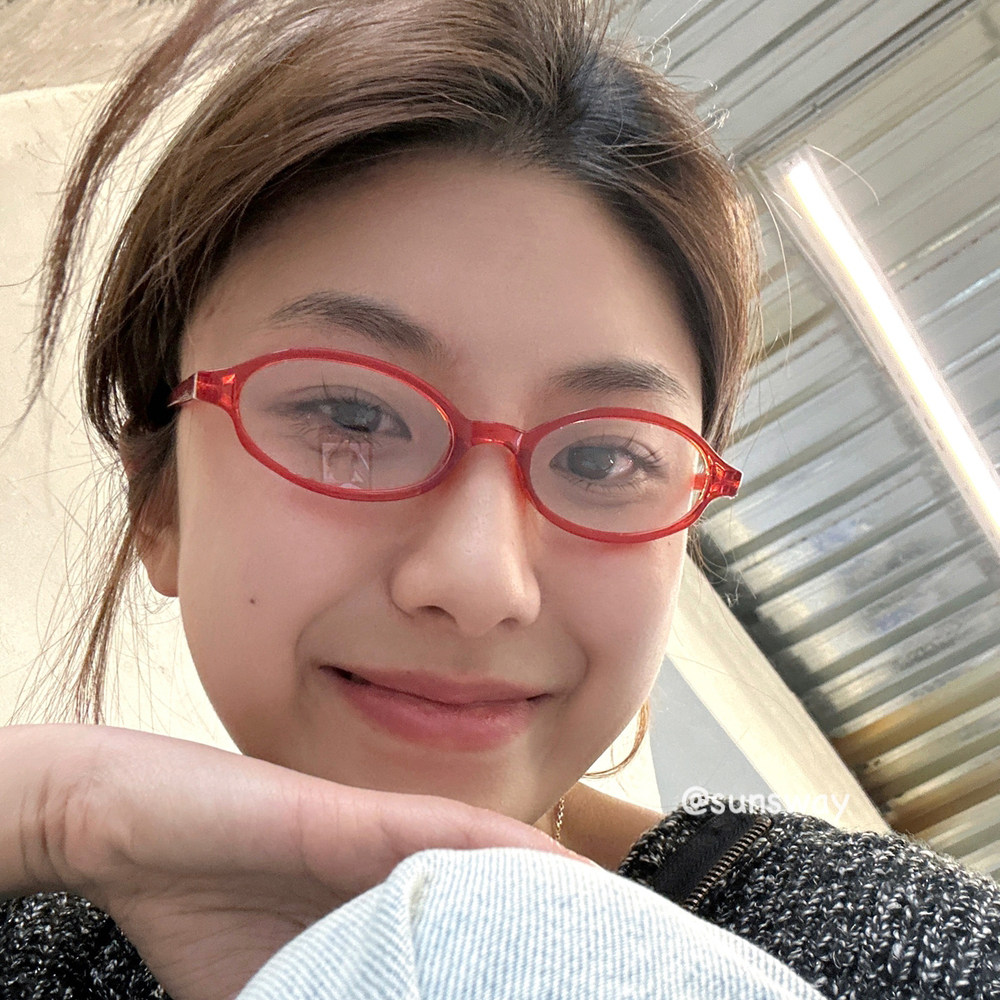 sunsway书呆子ins韩国博主椭圆眼镜素颜平光造型复古透明小脸时髦
