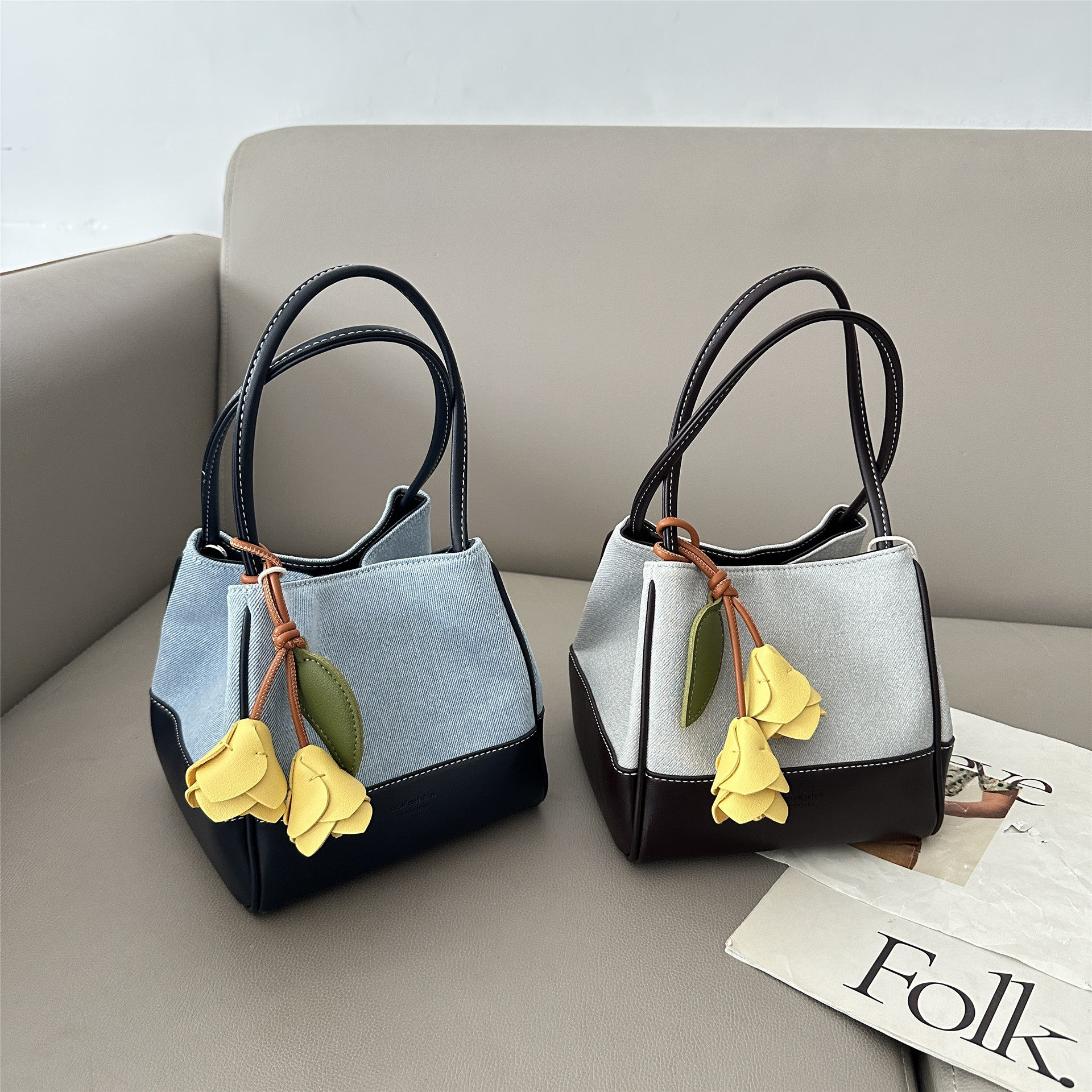 2026小众设计复古拼接撞色托特包大容量手提单肩包通勤高级感女包