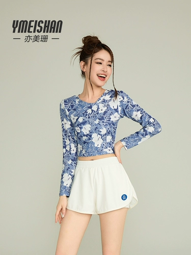 Раздельный купальник, лонгслив, защита от солнца, по фигуре