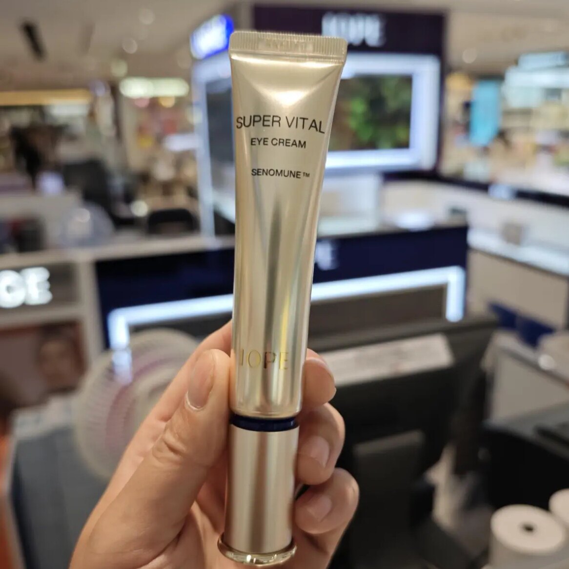 韩国IOPE艾诺碧SuperVital黄金弹力眼霜25ml 亦博保湿补水淡眼纹