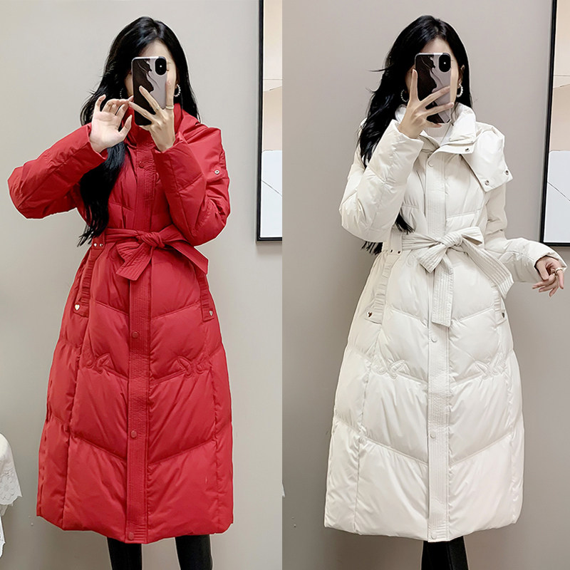 高端新年战袍红色羽绒服女外套