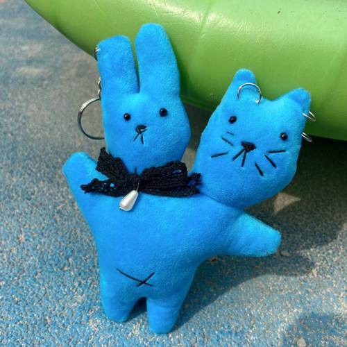 双头兔子猫卡通怪怪毛绒丑萌玩偶