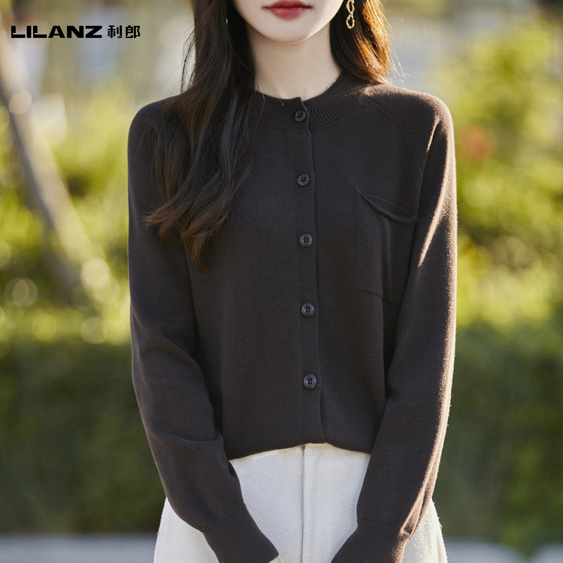 2026纯色圆领短款针织开衫外套女