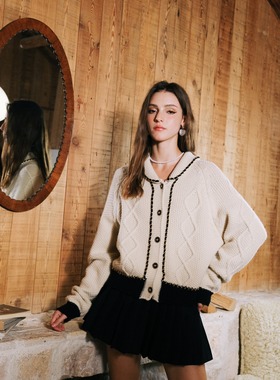 DIANA VEVINA24秋冬翻领拼色菱格针织毛衣时尚百搭针织开衫小香风