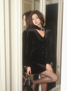 Aimme sparrow 黑色钻扣丝绒连衣裙时尚百搭优雅气质女裙修身显瘦