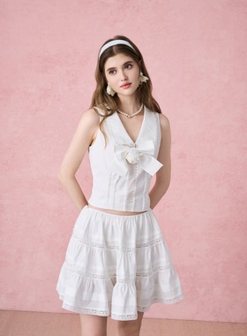 DIANA VEVINA 25秋冬白色背心上衣拼花边半裙时尚套装优雅气质女