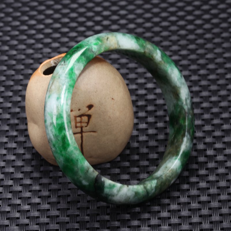 翡翠龙陵石缘手镯糯种天然玉石