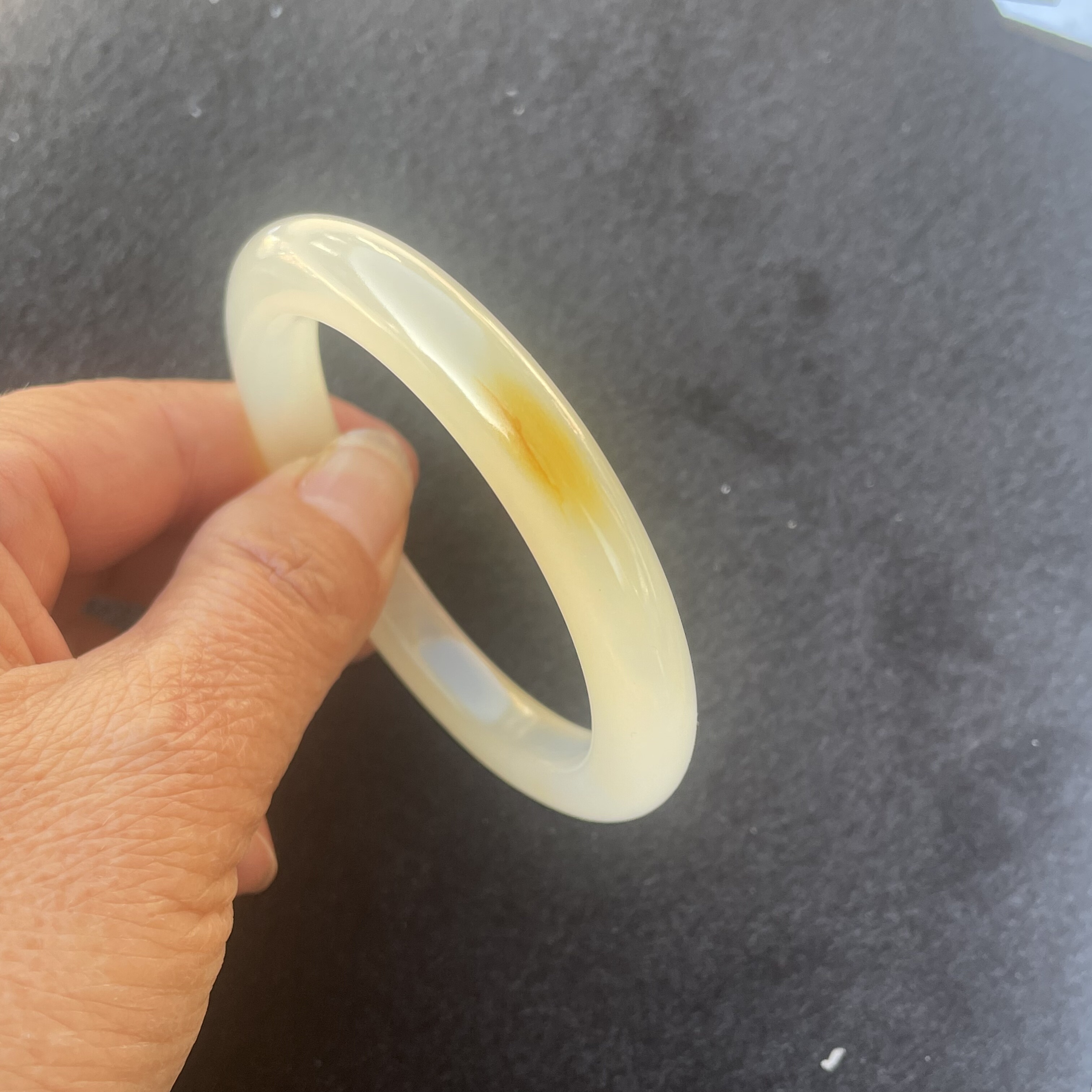 云南龙陵天然黄龙玉山筋料手鐲54*10*8mm