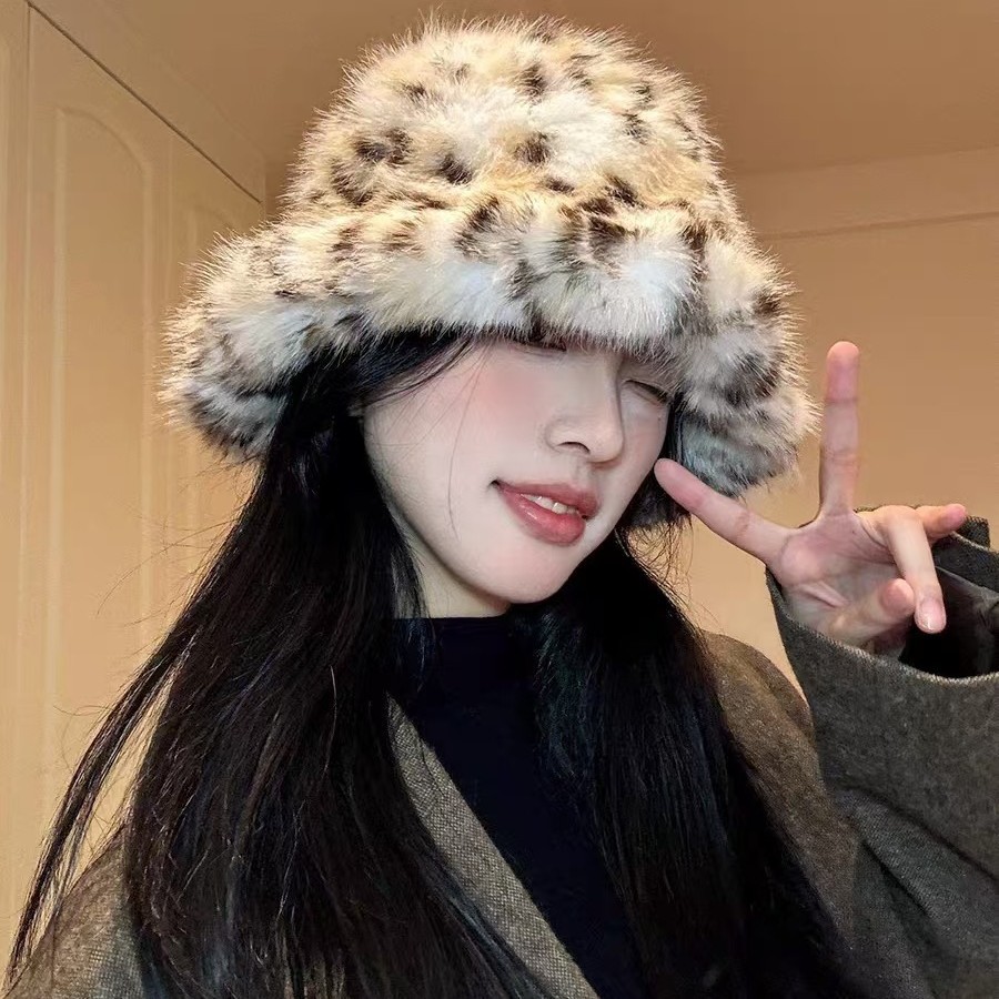 韩版豹纹毛绒渔夫帽子女保暖秋冬