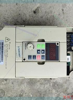 议价直拍不发:变频器YTPE.8000.VR75M3.功率0.75kw.电