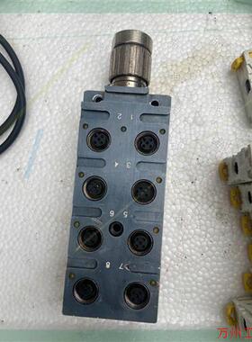 议价直拍不发:Senstronic  连接器模块 分配器