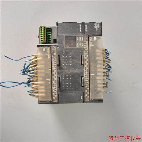 议价直拍不发:PLC二手拆机 CP1H-XA40DR-A 底破当配件议价