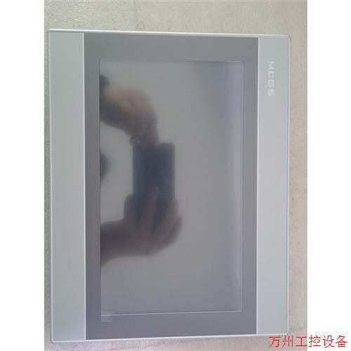 议价直拍不发:昆仑通泰    TPC1061Hn   二手拆机,功能完好,