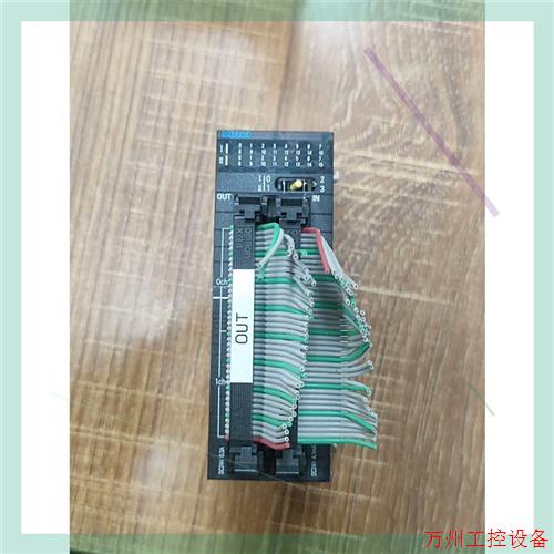 议价直拍不发:拆机PLC模块