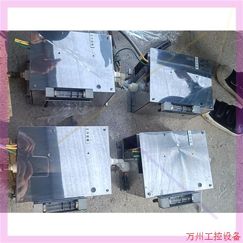 议价直拍不发:岛津冷却器 dh107b 拆机功能包好.成色漂亮.有意私