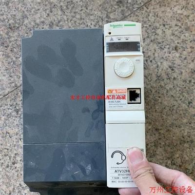 议价直拍不发:施耐德变频器 ATV32HU75N4,7.5KW 380v