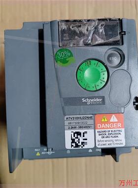 议价直拍不发:施耐德变频器 ATV310HU22N4E,2.2KW,实物图