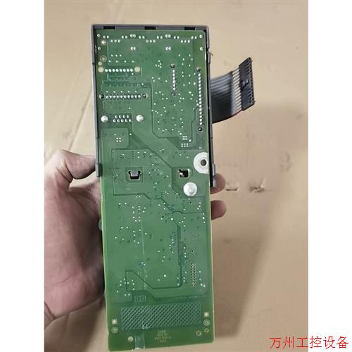 议价直拍不发:lsl3351-6fe33-8aa1变频器430 20