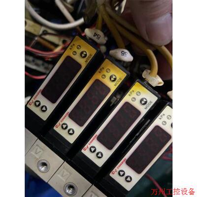 议价直拍不发:施耐德PLC控制器TWDLCAA24DRF,拆机,实物如