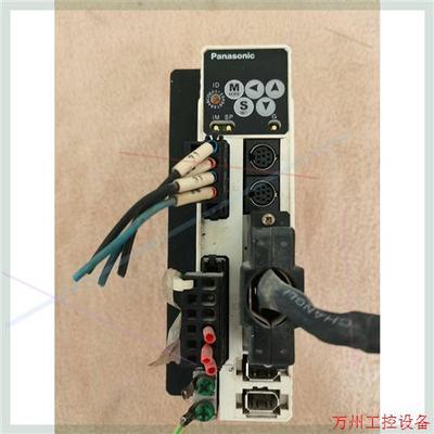 议价直拍不发:驱动器MBDDT2210052 400w 拆机下来的白色议价