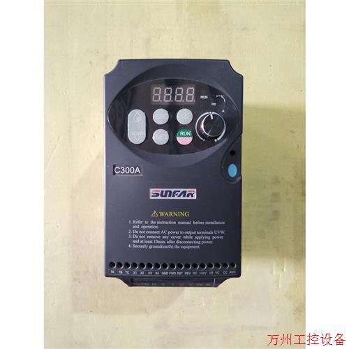 议价直拍不发:发那科液晶屏LM64P101 原装拆机功能完好,成色漂亮