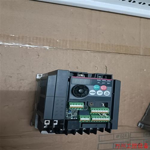 议价直拍不发:询价三菱D700变频器FR-D740-0.75K-CHT 实物图议价