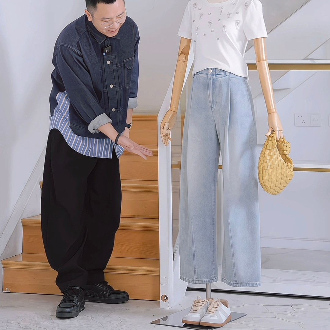 杰唯卡 复古蓝牛仔镰刀裤女2026春季新款中高腰显瘦直筒阔腿裤,女装/女士精品,牛仔裤,淘宝优惠券,粉丝福利购,淘宝优惠卷