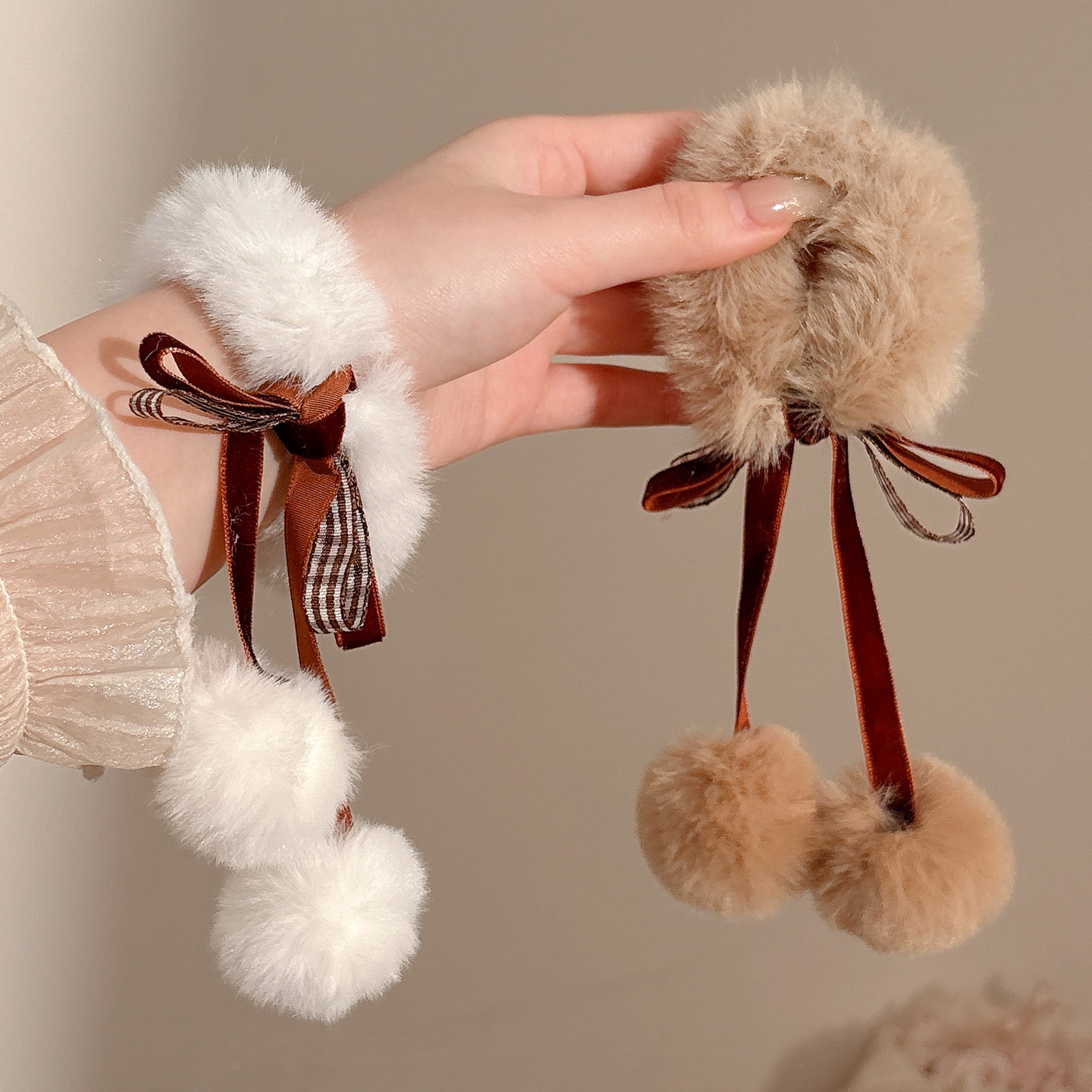 秋冬毛绒毛球发圈女2025新款马尾发绳高级感头绳皮筋扎发可爱头饰,饰品/流行首饰/时尚饰品新,发饰,淘宝优惠券,粉丝福利购,淘宝优惠卷