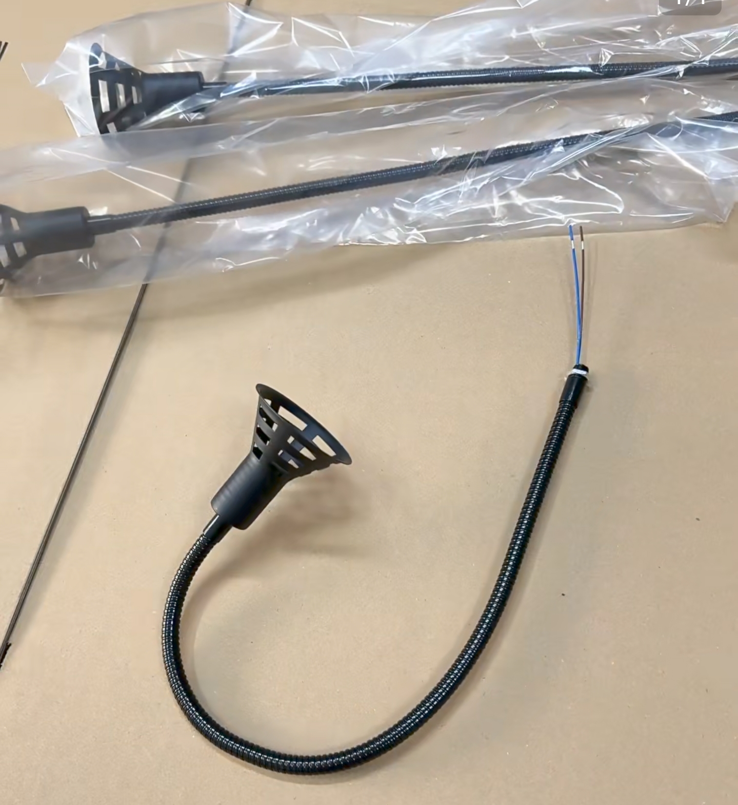 激光焊24v12v卤钨射灯软管喇叭灯吸顶式MR16灯架机床照明灯架