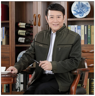 春秋季中年男士爸爸春秋装2018新款立领父亲外套中老年人男装夹克