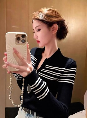 黑色高级感撞色条纹半开领针织衫女秋季新款气质百搭显瘦打底衫潮