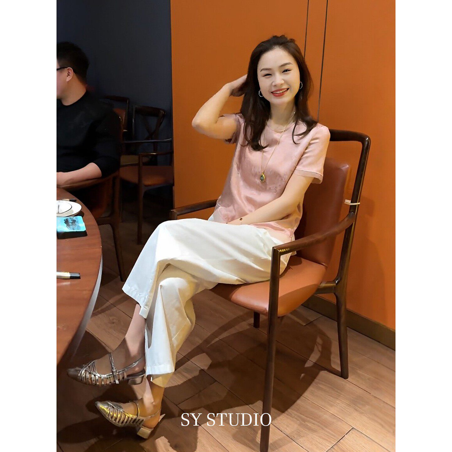 高级感轻熟风两件套韩版百搭短袖T恤女高腰直筒休闲裤减龄两件套