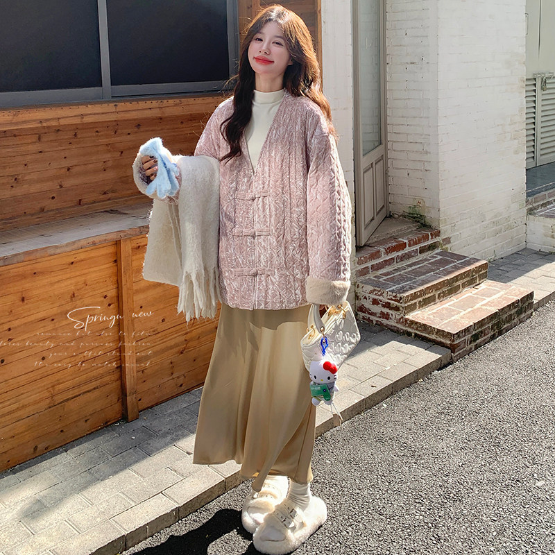 新品！！现货早冬款丝绒新中式90羽绒服D339P215K318,女装羽绒服,两个王小姐