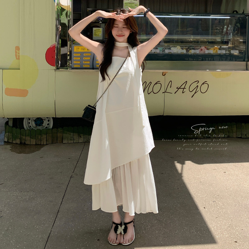 长裙法式中长裙吊带夏季连衣裙裙子褶皱小众设计感显瘦气质白色,女装连衣裙,两个王小姐