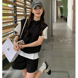 时尚休闲T恤马甲运动套装女夏2025新款小个子百搭显瘦短裤三件套，女装套装/套裙，两个王小姐