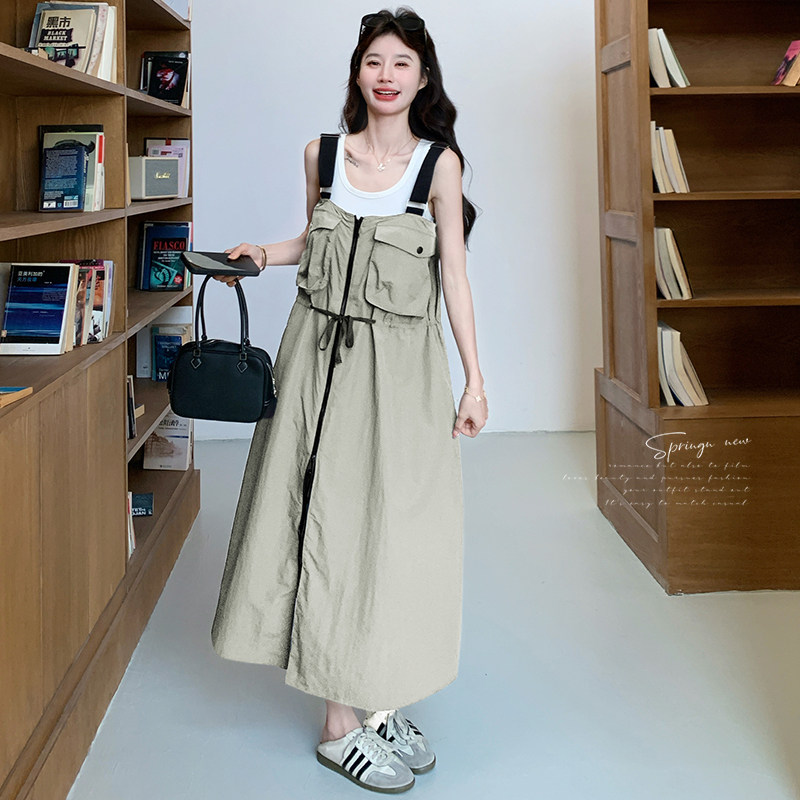 新款！！现货！背带工装裙C275P125K208,女装连衣裙,两个王小姐