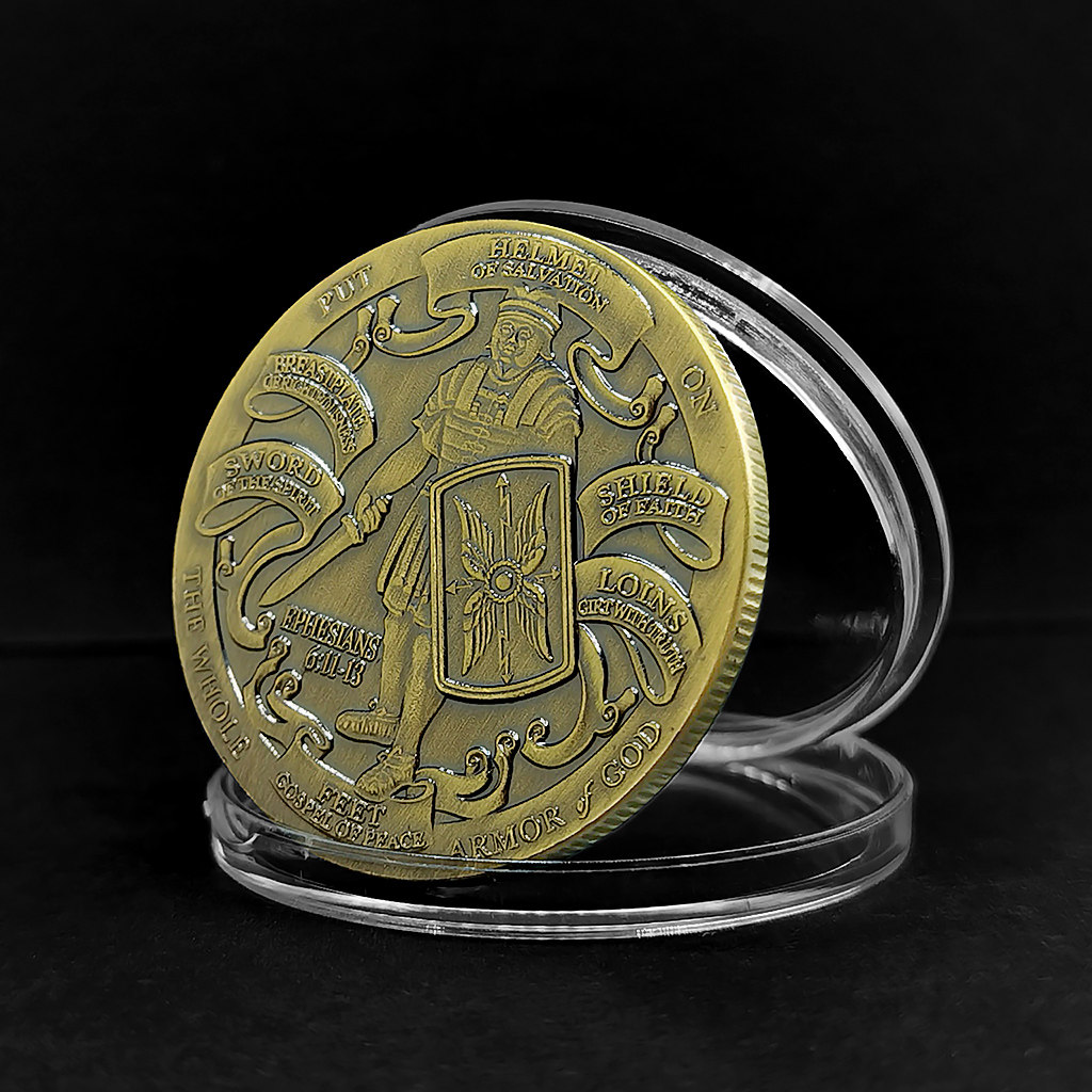 【神的铠甲】美国铠甲勇士幸运守护币 头盔盾牌持剑图案青铜硬币
